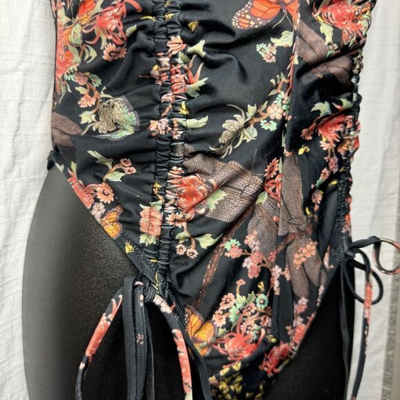 NEW HAH black floral ruched lace up reversible one piece swimsuit size Medium - Picture 3 of 8